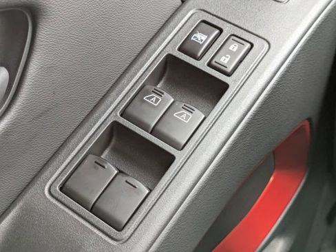 New 2026 Nissan Frontier PRO-4X w/ Pro-4x Convenience Package image 25