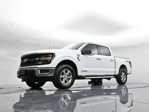 Certified 2024 Ford F150 XLT w/ Mobile Office Package image 47