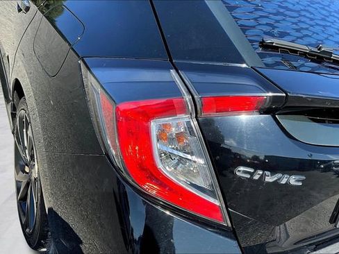 Used 2018 Honda Civic Sport image 20