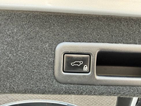 Used 2016 Lexus RX 350 AWD w/ Premium Package image 40