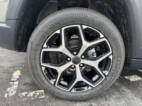 New 2026 Jeep Compass Limited AWD/4WD image 10