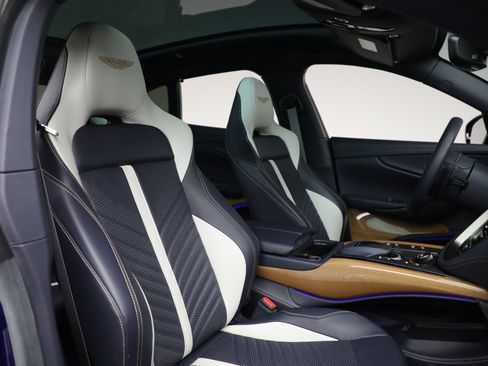 Used 2024 Aston Martin DBX 707 image 23