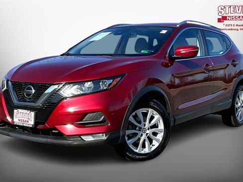Used 2021 Nissan Rogue Sport SV image 3