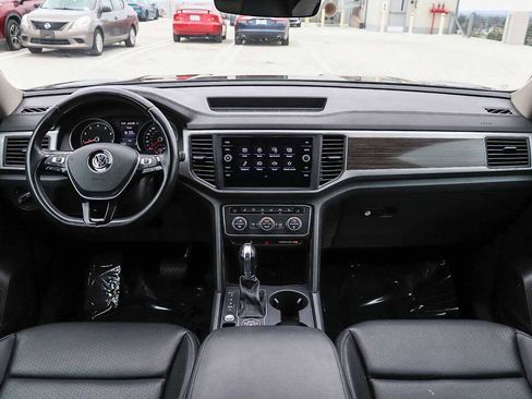 Used 2019 Volkswagen Atlas SE w/ Panoramic Sunroof Package AWD/4WD image 12