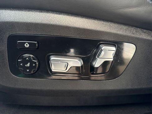 Used 2025 BMW X6 M Competition AWD/4WD image 49