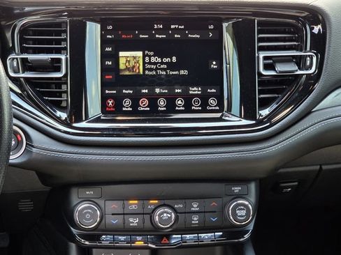 Used 2021 Dodge Durango SXT RWD image 13
