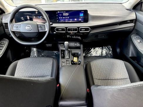 Used 2026 Nissan Sentra SV w/ Floor Mat Package FWD image 22