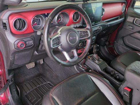 Used 2021 Jeep Wrangler Unlimited Rubicon AWD/4WD image 9