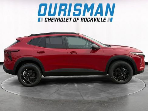 New 2026 Chevrolet Trax LT w/ Driver Confidence Package FWD image 7