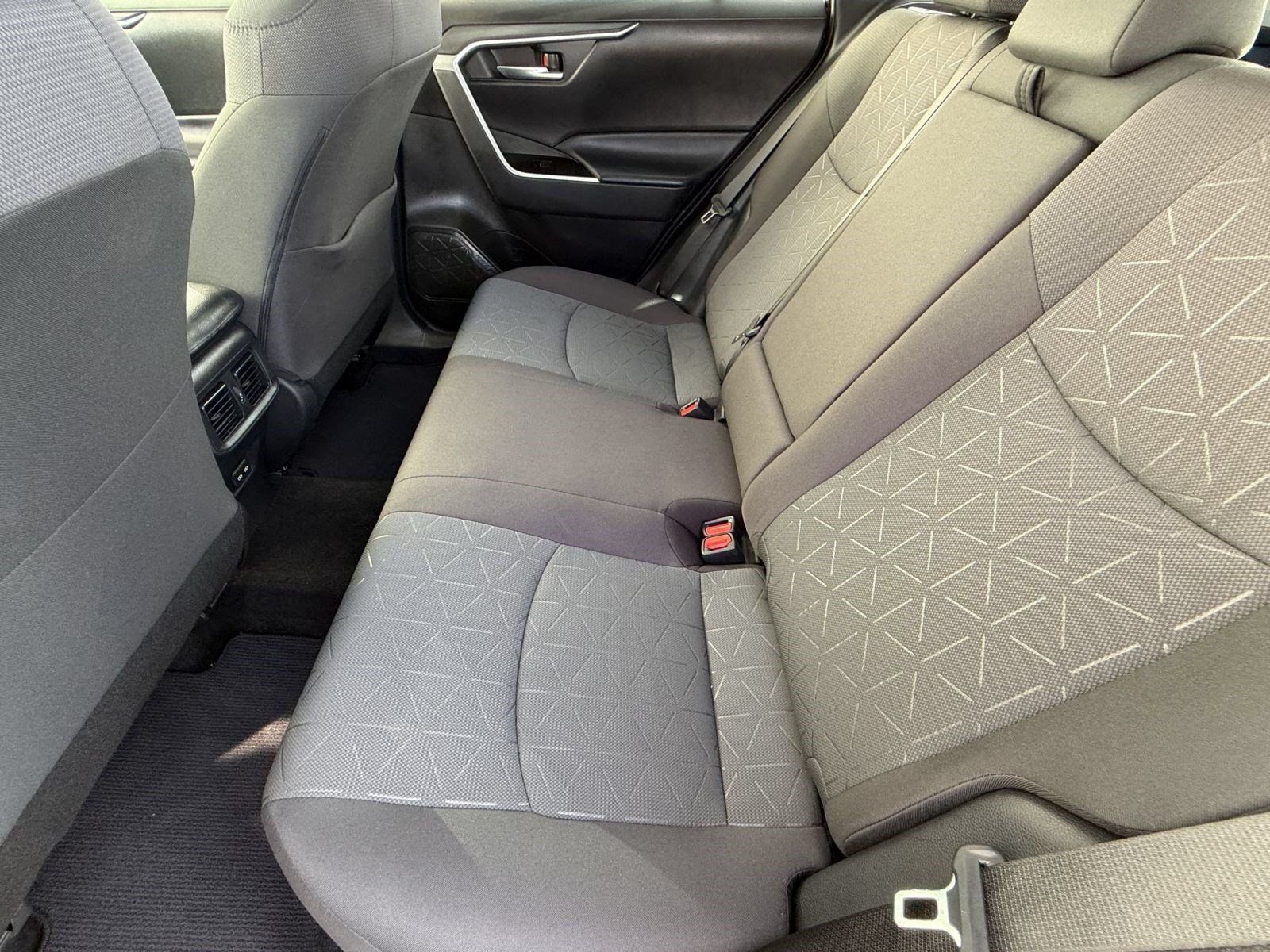 Used 2023 Toyota RAV4 XLE w/ Convenience Package FWD image 24