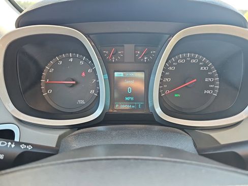 Used 2017 Chevrolet Equinox Premier FWD image 19