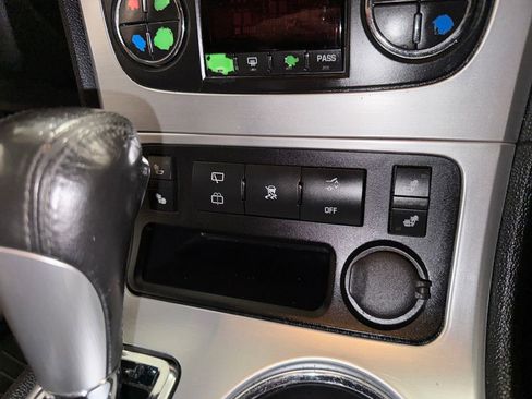 Used 2010 GMC Acadia SLT image 14