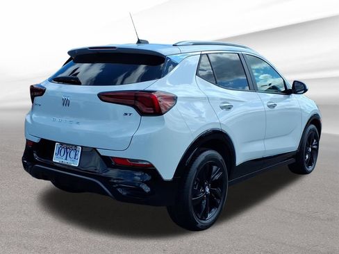 Certified 2024 Buick Encore GX Sport Touring w/ Comfort Package FWD image 6