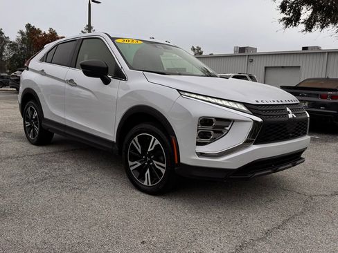 Used 2023 Mitsubishi Eclipse Cross SE image 11