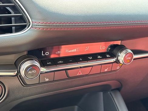 New 2026 MAZDA MAZDA3 Carbon image 19