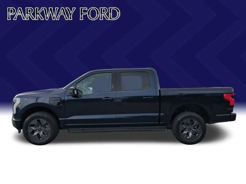 Used 2023 Ford F150 Lightning Lariat AWD/4WD image 2