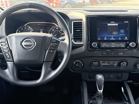 Certified 2024 Nissan Frontier SV w/ Technology Package AWD/4WD image 4