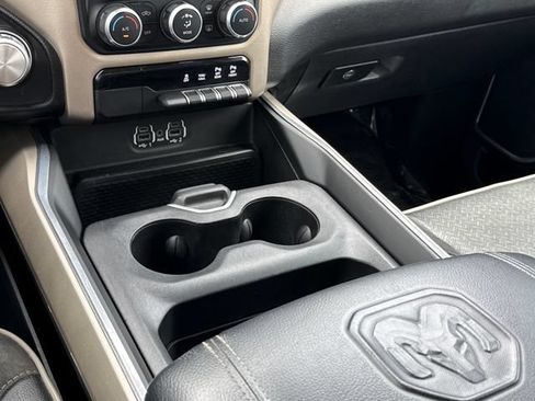 Used 2022 RAM 1500 Laramie RWD image 12