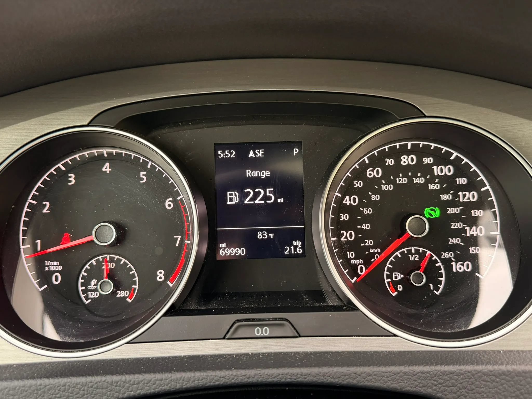 Used 2016 Volkswagen Golf S FWD image 22