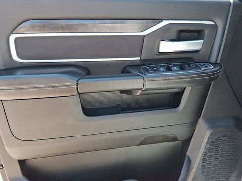 Used 2024 RAM 3500 Big Horn AWD/4WD image 22