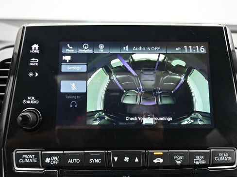 Used 2023 Honda Odyssey Touring image 18