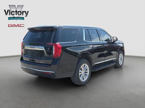 Used 2023 GMC Yukon SLT AWD/4WD image 18