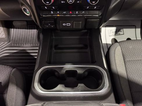 Used 2020 GMC Sierra 1500 Elevation AWD/4WD image 15