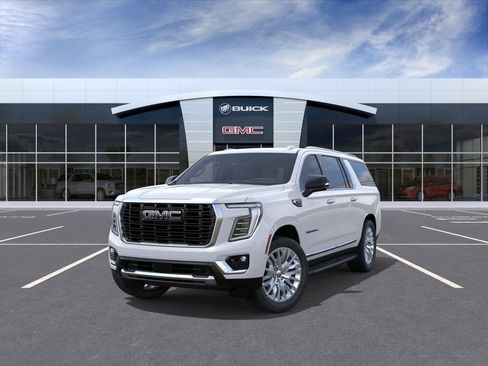 New 2026 GMC Yukon XL Denali AWD/4WD image 8