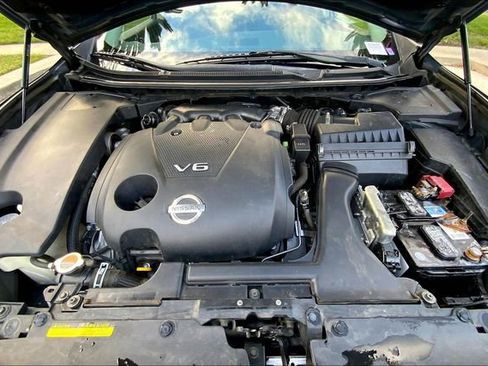 Used 2011 Nissan Maxima 3.5 SV w/ Sport Pkg image 9