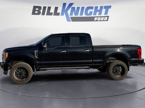 Used 2019 Ford F350 Limited image 7