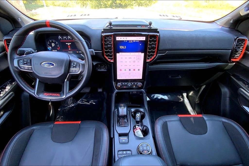 Used 2025 Ford Ranger Raptor AWD/4WD image 13