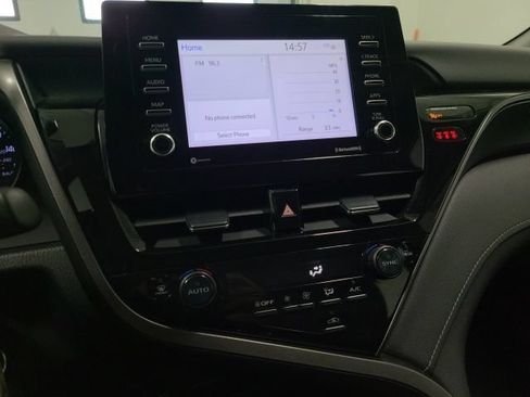 Certified 2023 Toyota Camry SE FWD image 30
