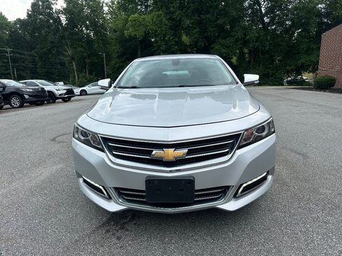 Used 2019 Chevrolet Impala Premier FWD image 3