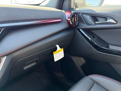 New 2026 Chevrolet Equinox RS image 32