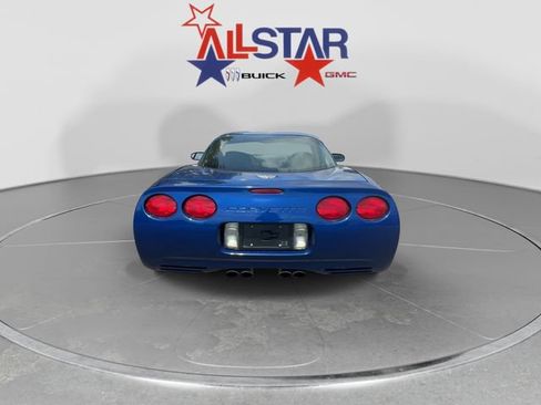 Used 2003 Chevrolet Corvette Coupe RWD image 6