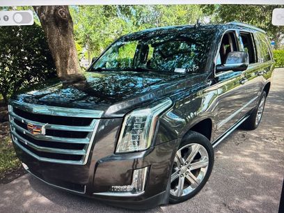 Used 2018 Cadillac Escalade ESV Premium Luxury