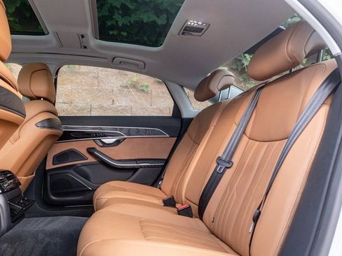 Used 2022 Audi A8 L 3.0T image 27