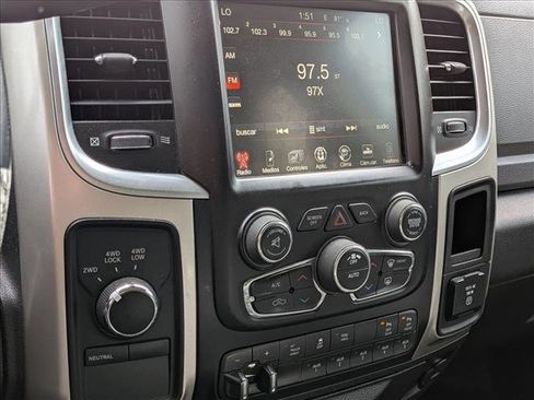 Used 2017 RAM 3500 SLT w/ SLT Plus D￩cor Group image 5