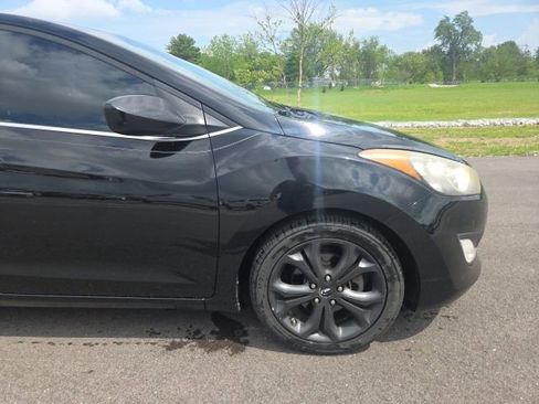Used 2013 Hyundai Elantra GT w/ Touch & Go Pkg FWD image 4