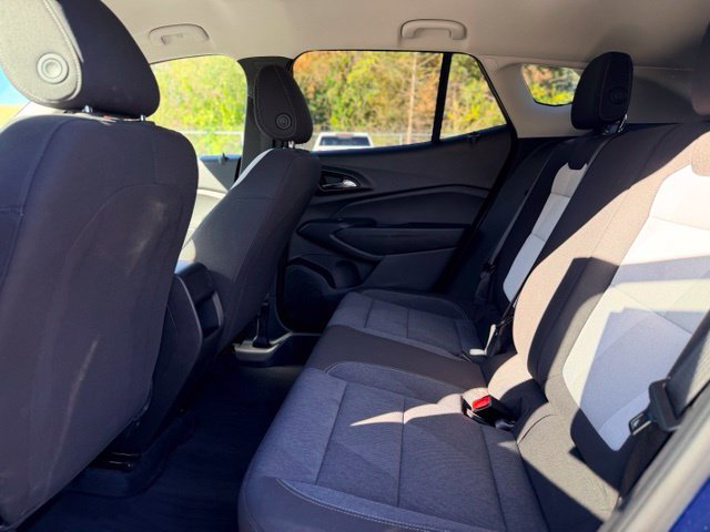 Used 2024 Chevrolet Trax LS w/ LS Convenience Package FWD image 22