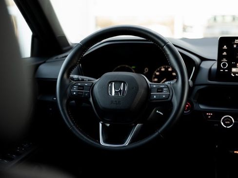 Used 2025 Honda CR-V Sport-L image 13