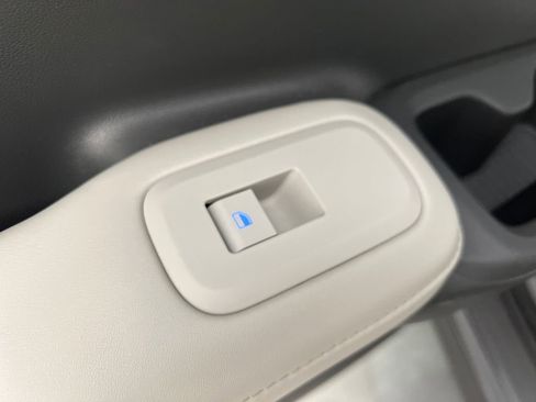 Used 2025 Hyundai Santa Fe SEL image 15