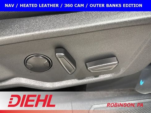 Used 2023 Ford Bronco Outer Banks image 14