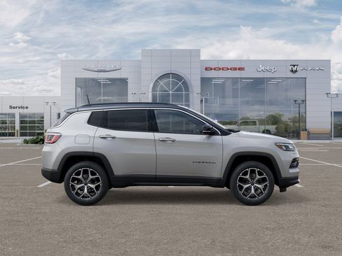 New 2026 Jeep Compass Limited image 21