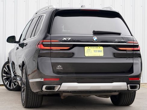 Used 2025 BMW X7 xDrive40i w/ Parking Assistance Package AWD/4WD image 6