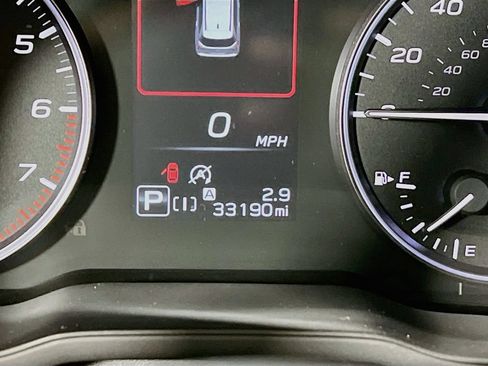 Used 2025 Subaru Forester Premium AWD/4WD image 11