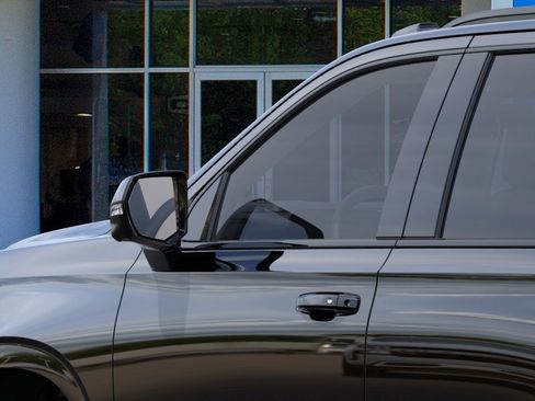 New 2026 Chevrolet Tahoe RST w/ Comfort Package AWD/4WD image 14
