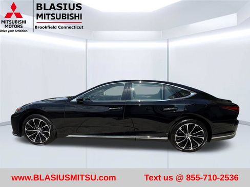 Used 2023 Lexus LS 500 AWD w/ Luxury Package image 13