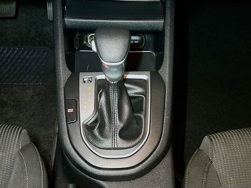 Used 2021 Kia Forte LXS image 14