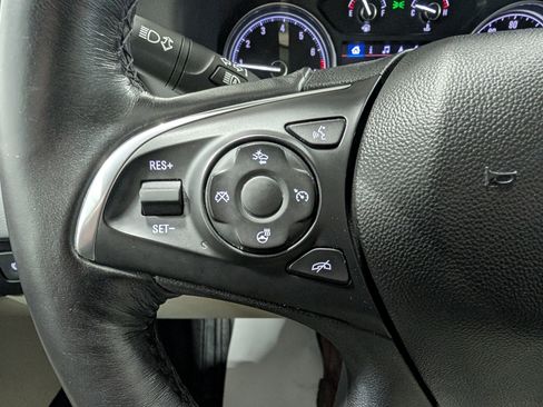 Used 2021 Buick Enclave Premium w/ Surround and Sites Package image 22